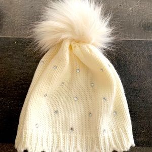 New , hat and shoes for newborn baby girl .